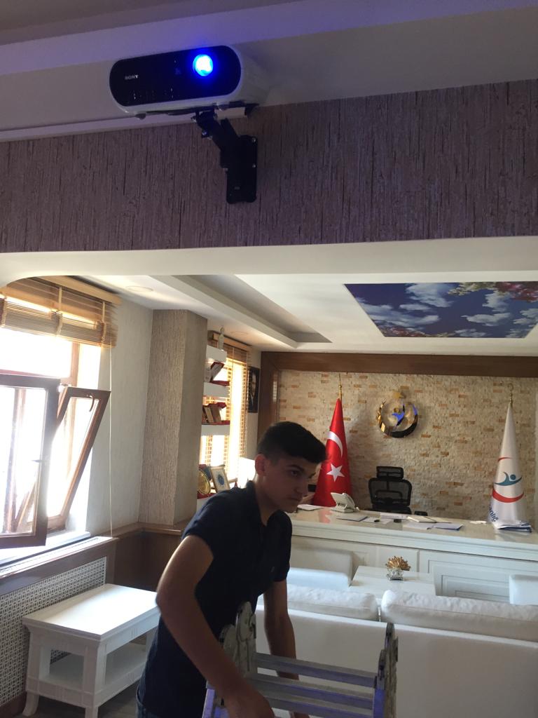 BATMAN İL SAĞLIK MÜDÜRLÜĞÜ PROJEKSİYON KURULUMU 